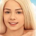 エルサ・ジーンのプロフィール写真