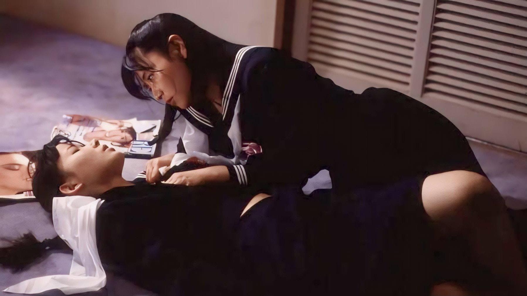 制服百合族　悪い遊び