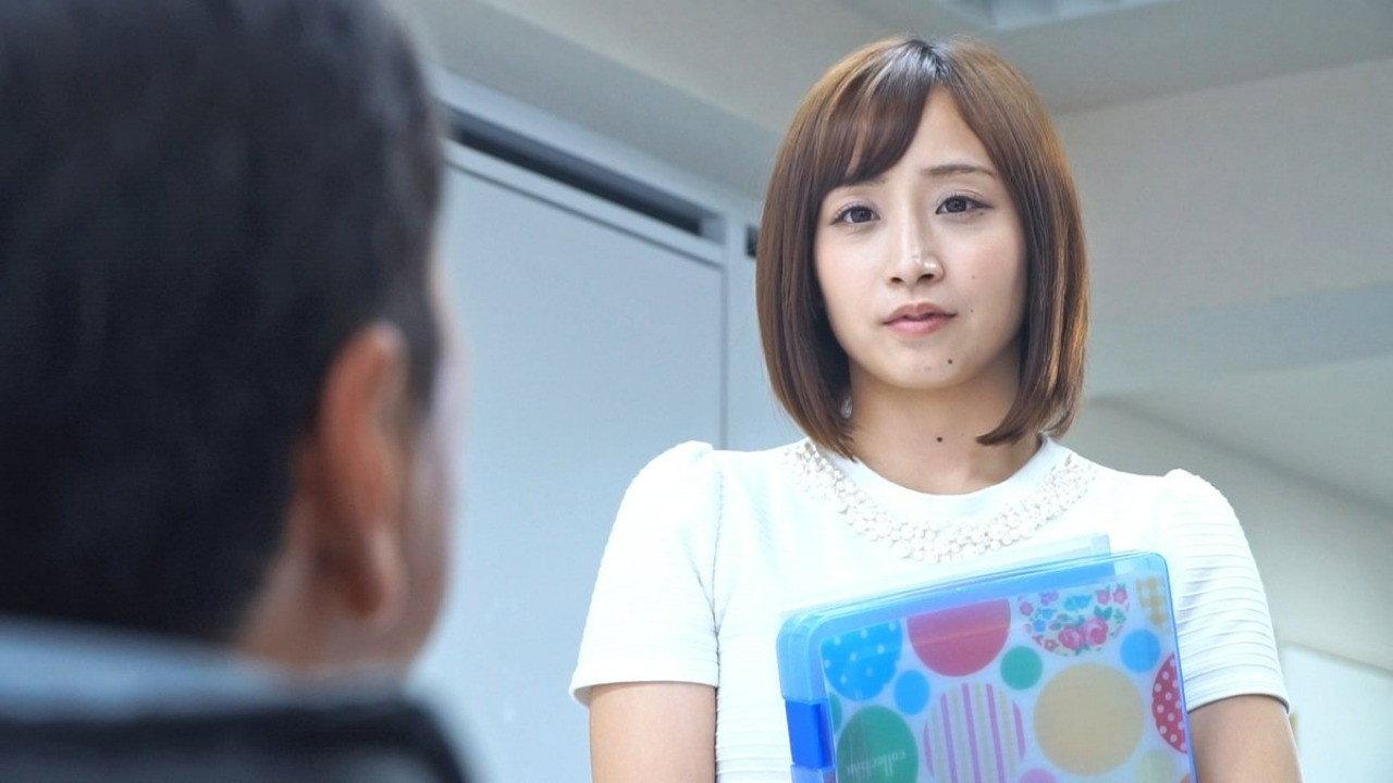 W不倫 寝取られ妻と小悪魔娘